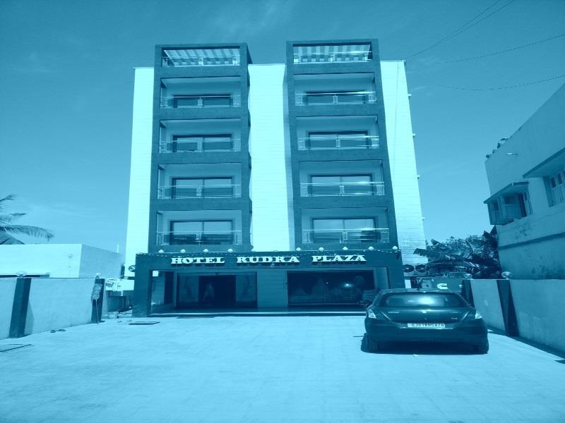 Hotel Rudra Plaza Dwārka Bagian luar foto