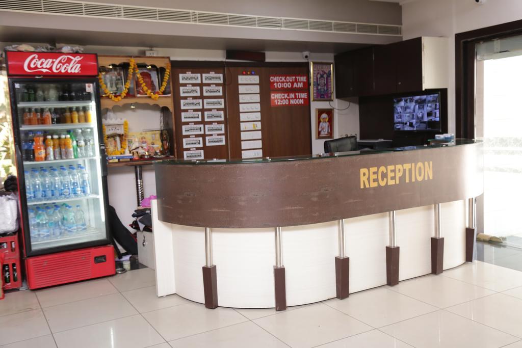 Hotel Rudra Plaza Dwārka Bagian luar foto