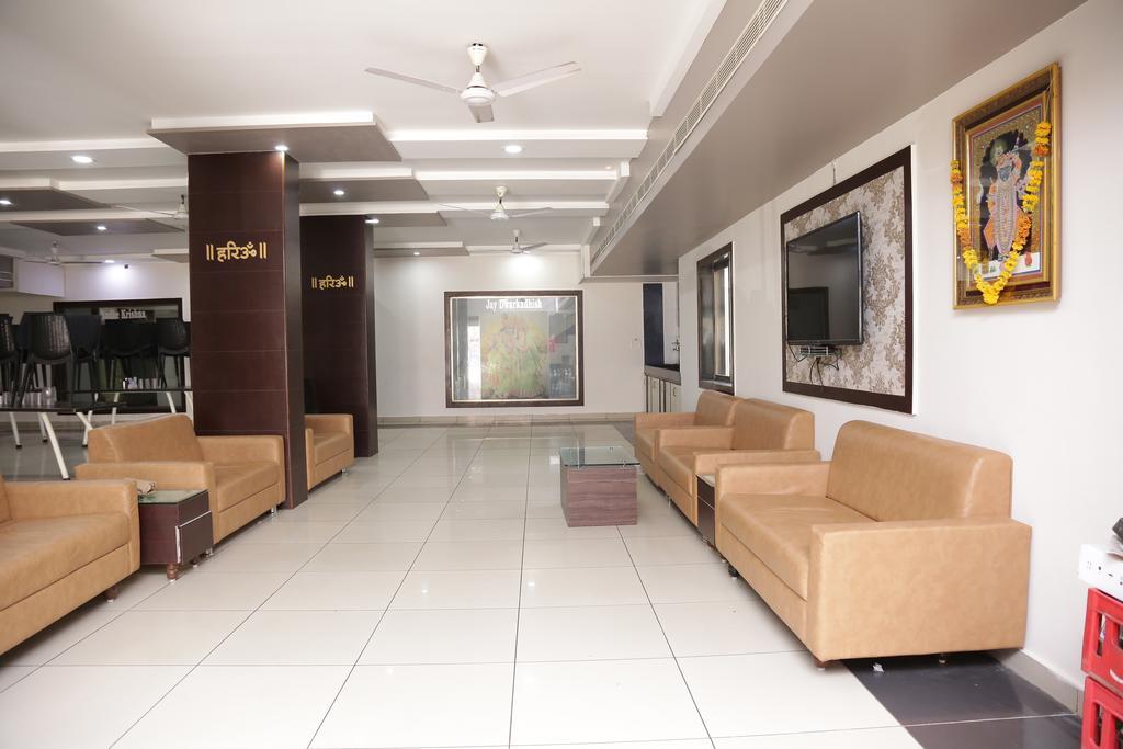 Hotel Rudra Plaza Dwārka Bagian luar foto