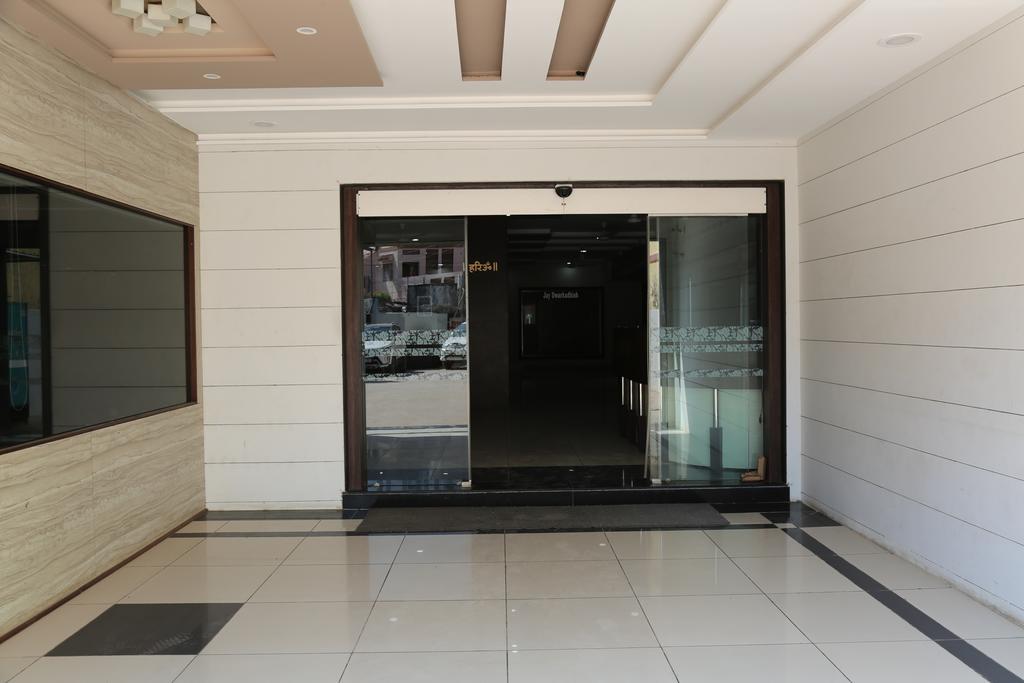Hotel Rudra Plaza Dwārka Bagian luar foto